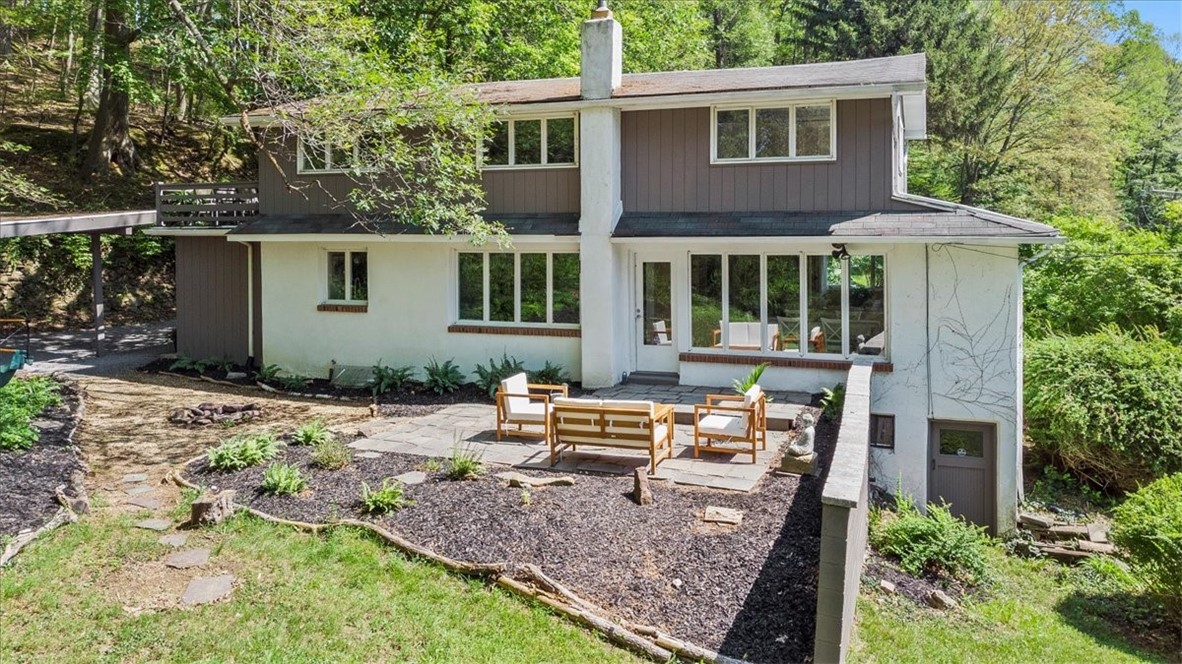 770 Hoffman Road Irondequoit, NY 14622 - Photo 1 of 1