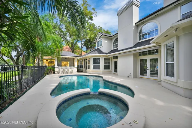 $1,825,000 | 704 Shipwatch Drive East, Jacksonville, FL 32225