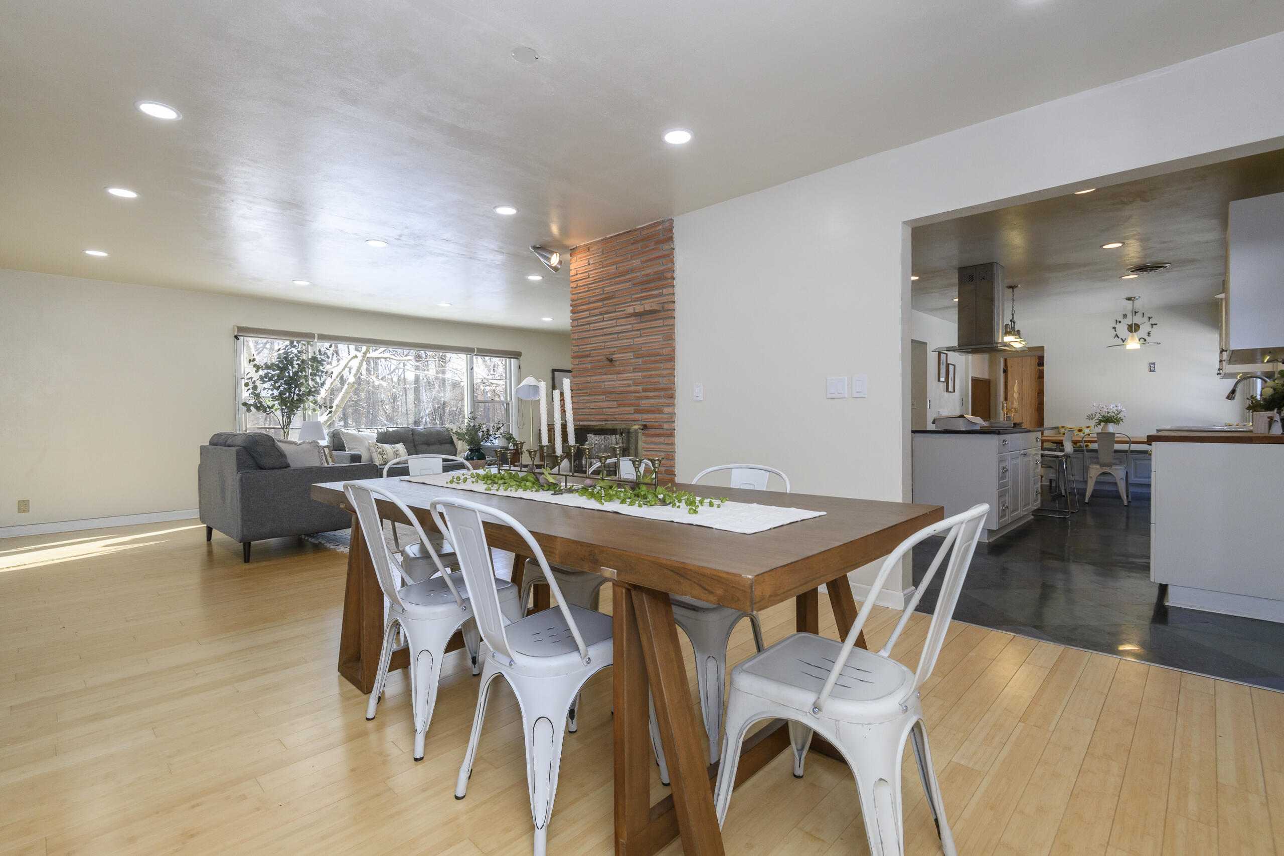 902 Lake Drive South Milwaukee, WI 53172 - Photo 12 of 53 Dining Room