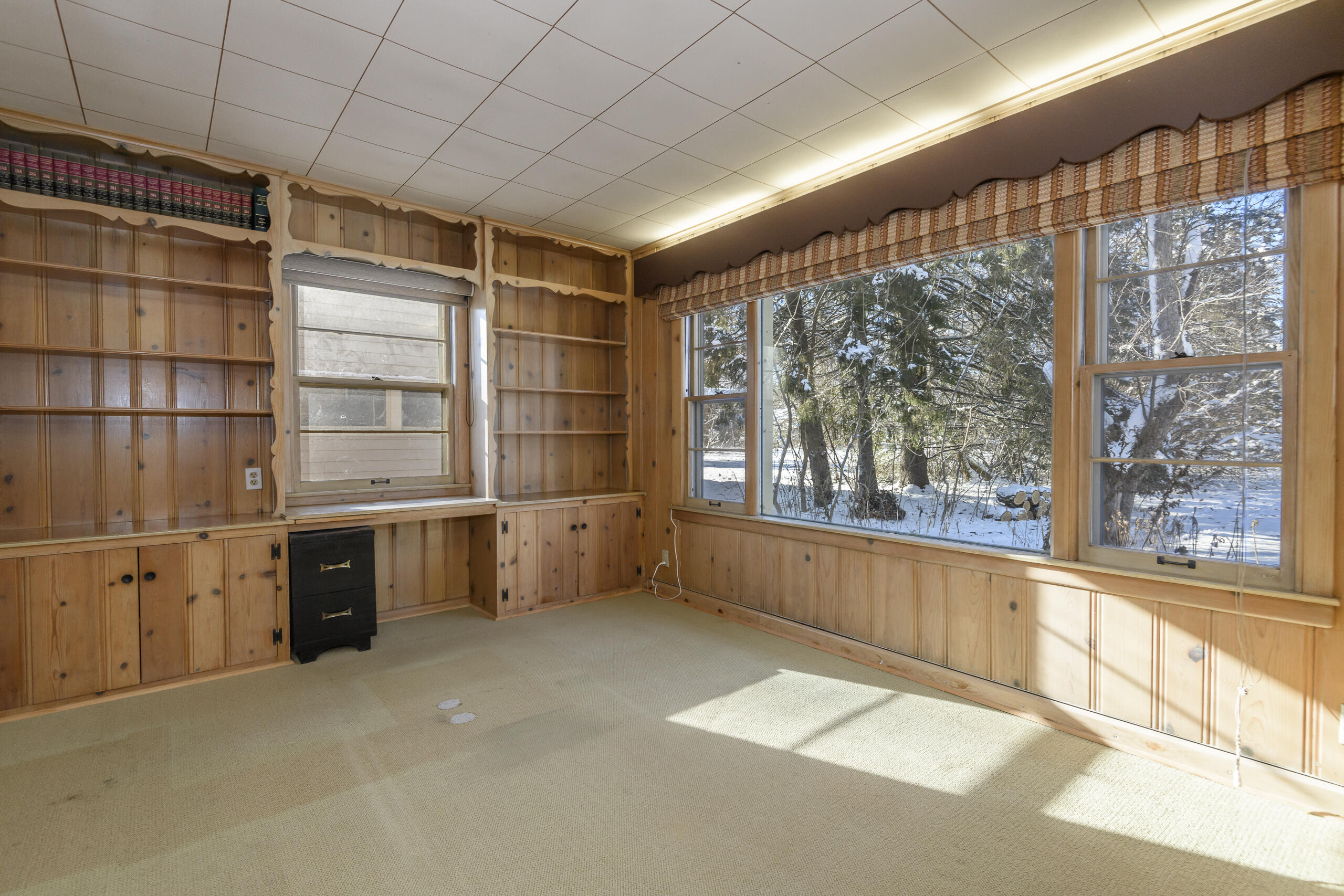 902 Lake Drive South Milwaukee, WI 53172 - Photo 21 of 53 Den