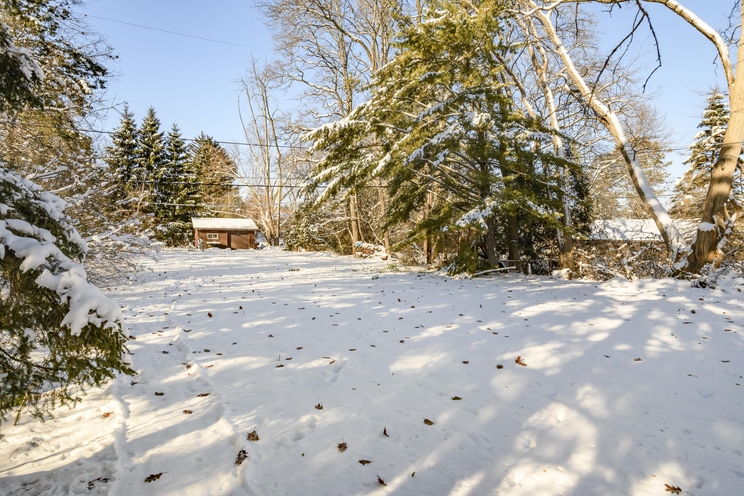 902 Lake Drive South Milwaukee, WI 53172 - Photo 40 of 53 Backyard