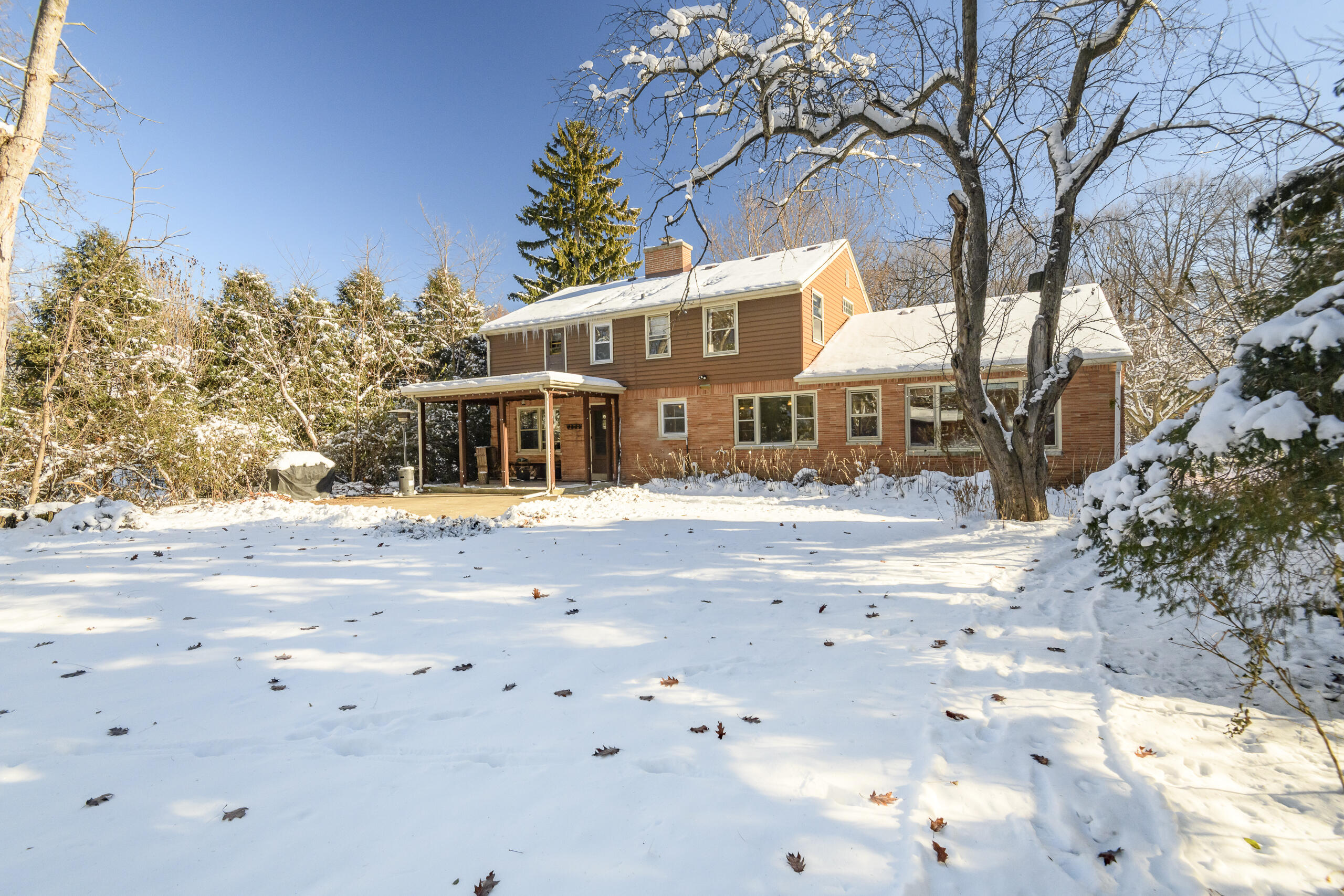 902 Lake Drive South Milwaukee, WI 53172 - Photo 41 of 53 Backyard