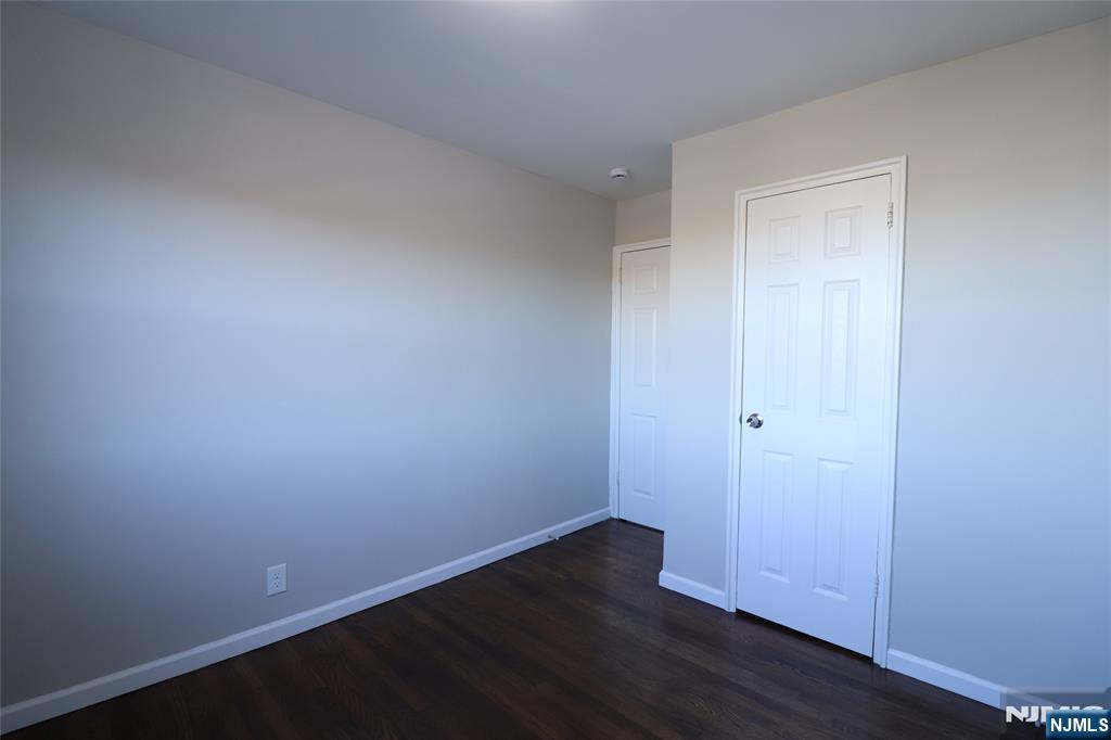 2335 Hudson Terrace, Unit E6 Fort Lee, NJ 07024 - Photo 21 of 29 a view of an empty room