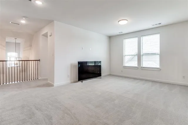 $690,000 | 503 North Eagle Pt Road, Van Alstyne, TX 75495