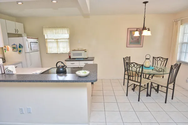 $1,500 | 1225 Northwest 21st Street, Unit 2512, Stuart, FL 34994