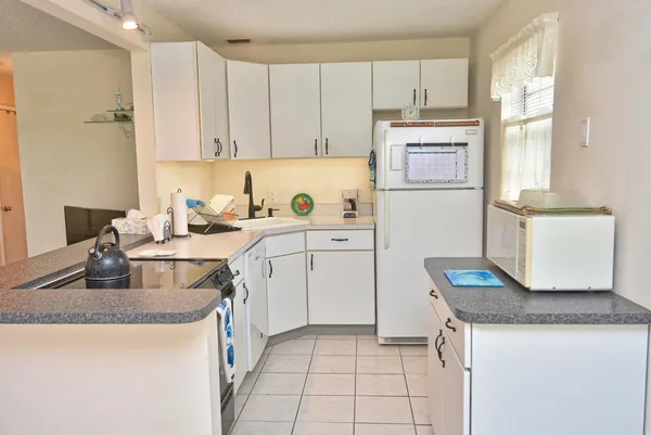 $1,500 | 1225 Northwest 21st Street, Unit 2512, Stuart, FL 34994