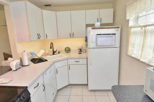 $1,500 | 1225 Northwest 21st Street, Unit 2512, Stuart, FL 34994