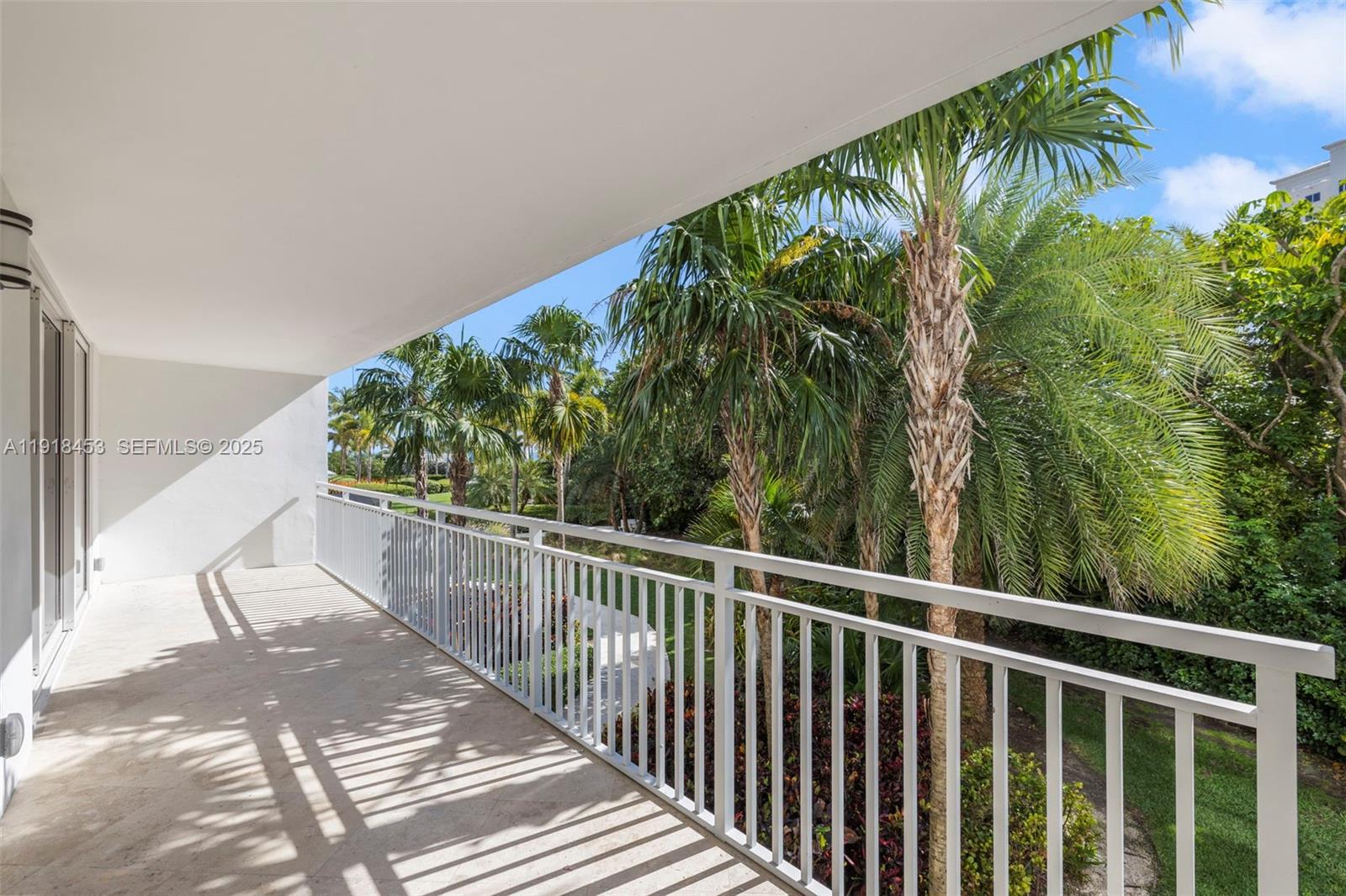 605 Ocean Drive, Unit 2L Key Biscayne, FL 33149 - Photo 42 of 46