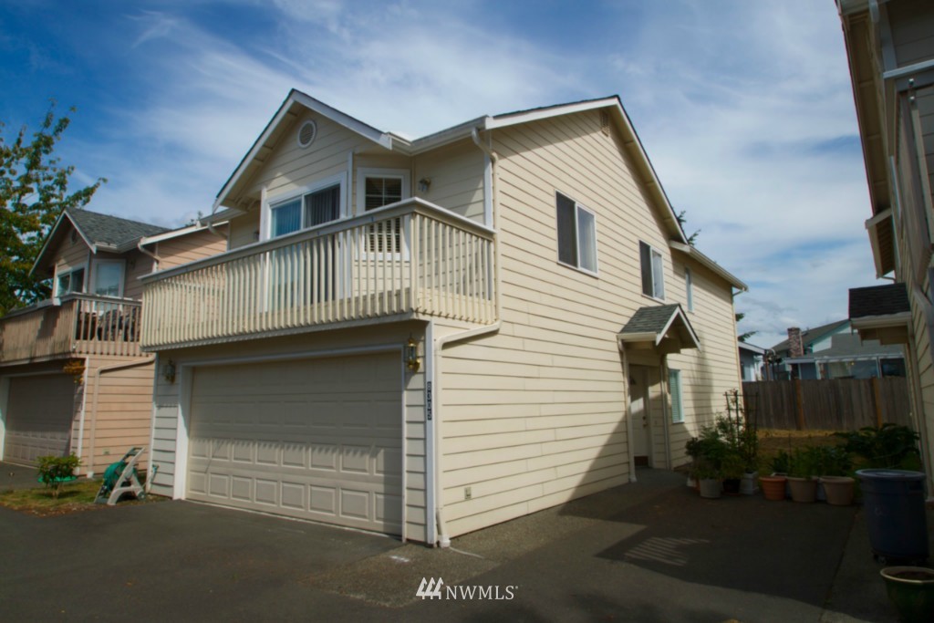 8305 233rd Street Southwest Edmonds, WA 98026 - Photo 2 of 11