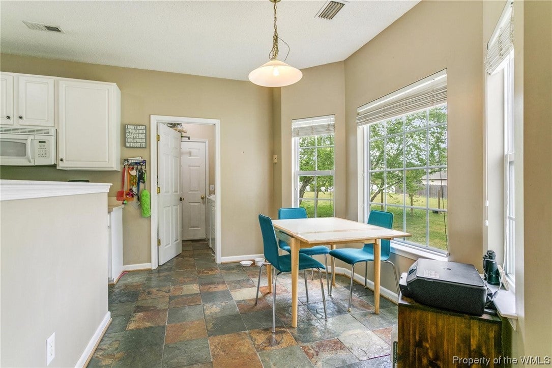 152 Old Field Road Williamsburg, VA 23188 - Photo 11 of 27 Gallery Image 11