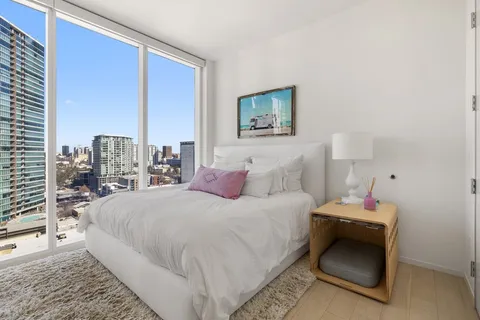 $1,050,000 | 301 West Avenue, Unit 1701, Austin, TX 78701