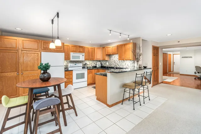 $398,000 | 9900 East Hudson Boulevard, Unit 104, Duluth, MN 55808
