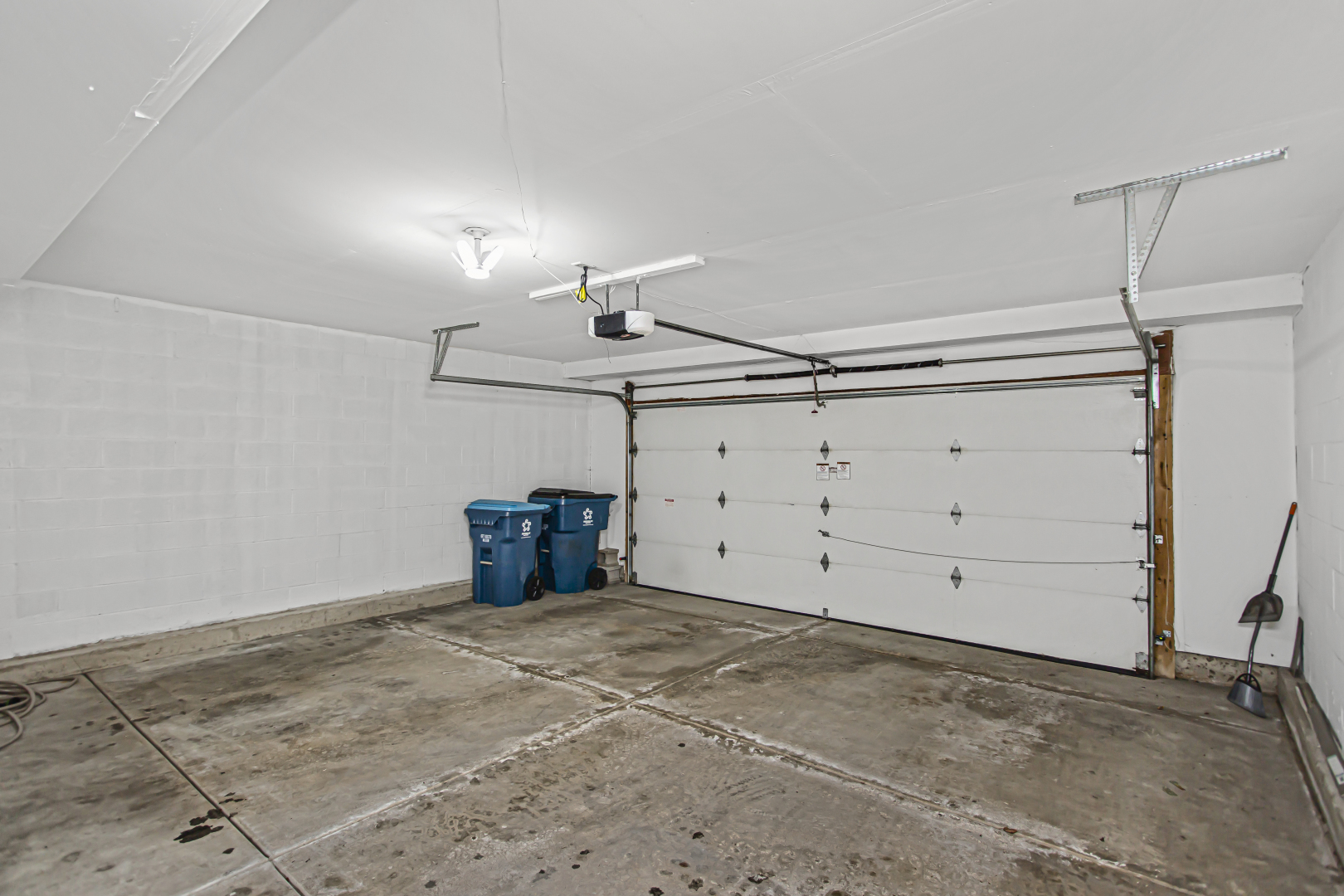 2129 West Concord Lane Addison, IL 60101 - Photo 25 of 34