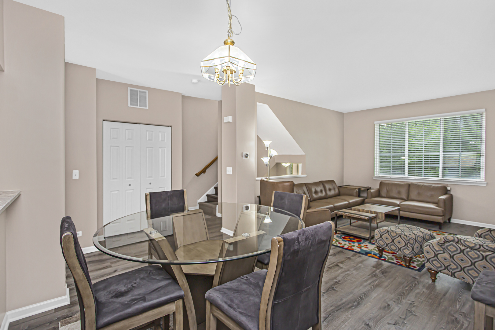 2129 West Concord Lane Addison, IL 60101 - Photo 4 of 34