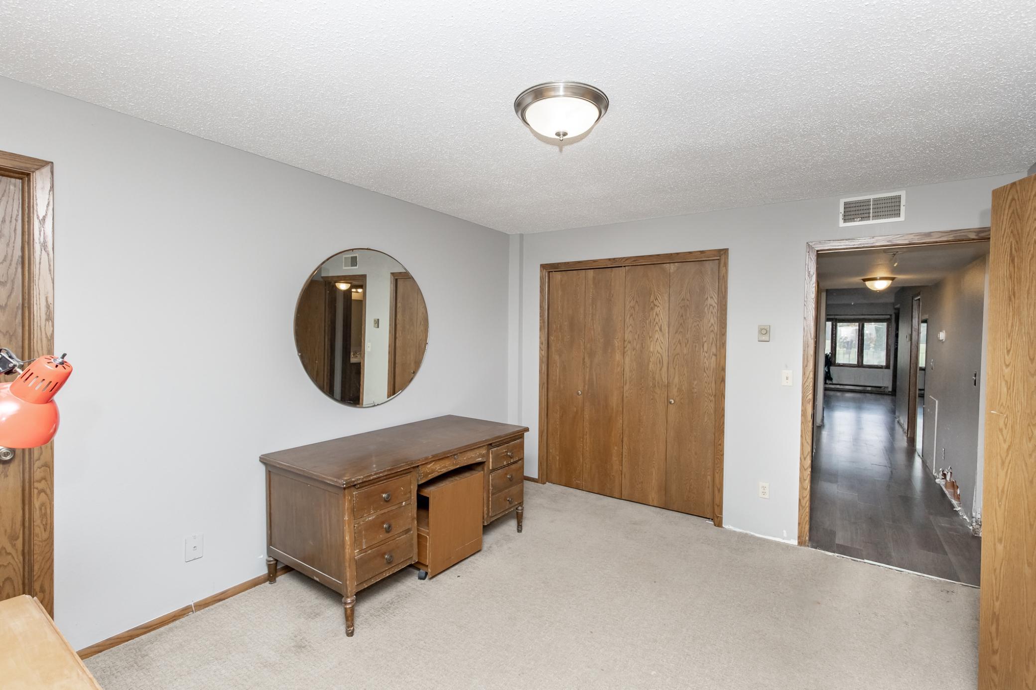 730 Elm Street North, Unit B1 Fargo, ND 58102 - Photo 29 of 51
