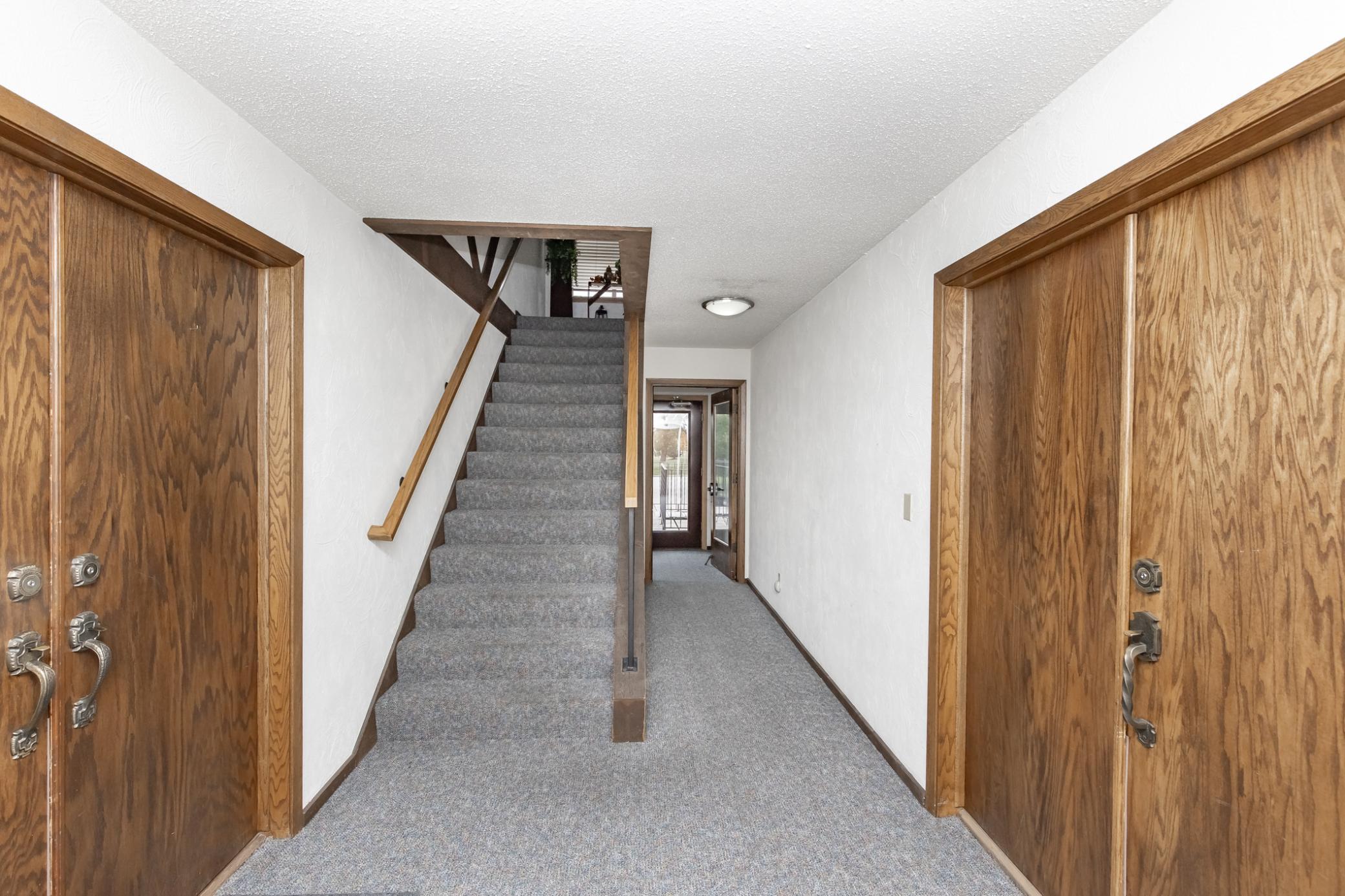 730 Elm Street North, Unit B1 Fargo, ND 58102 - Photo 41 of 51