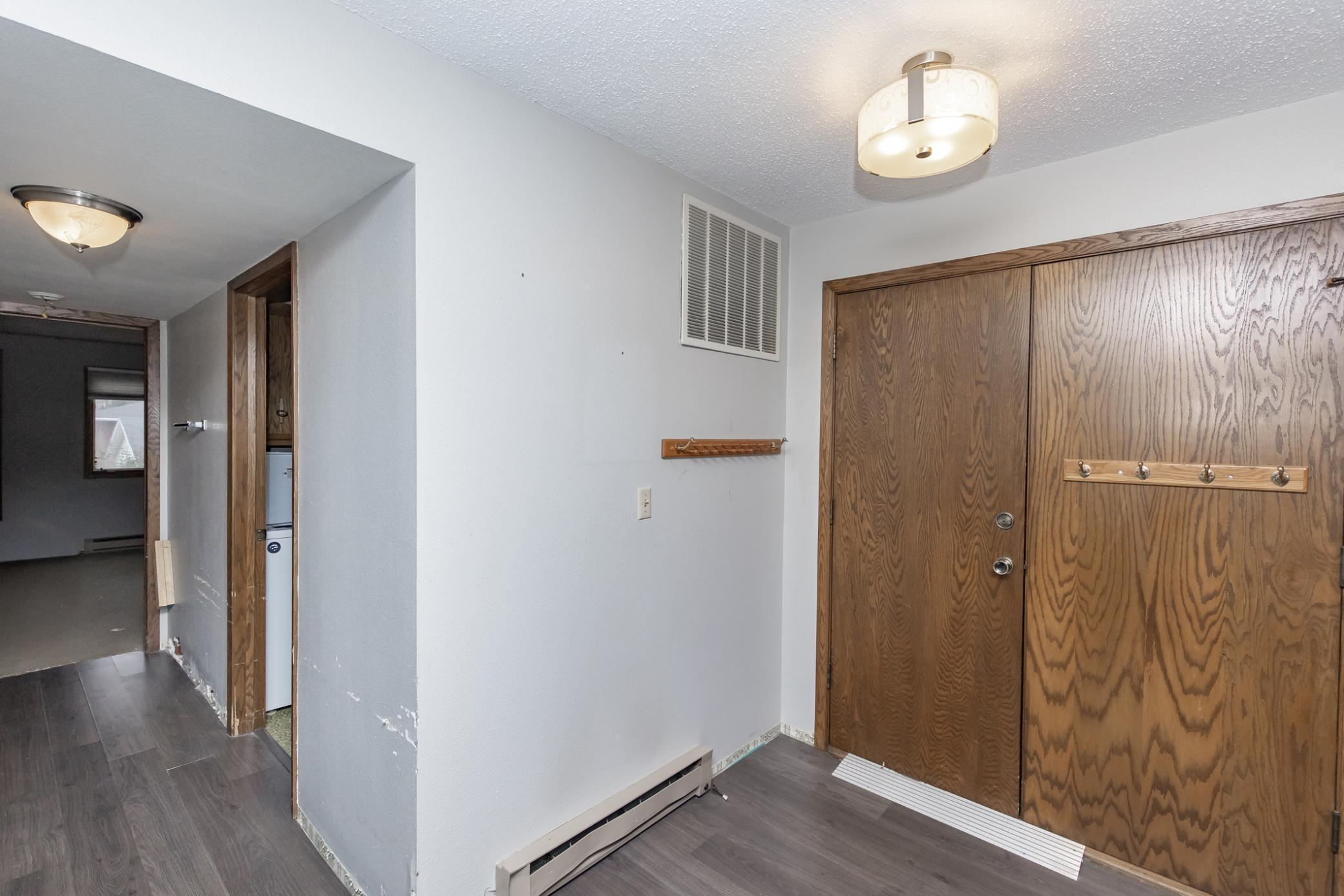 730 Elm Street North, Unit B1 Fargo, ND 58102 - Photo 6 of 51