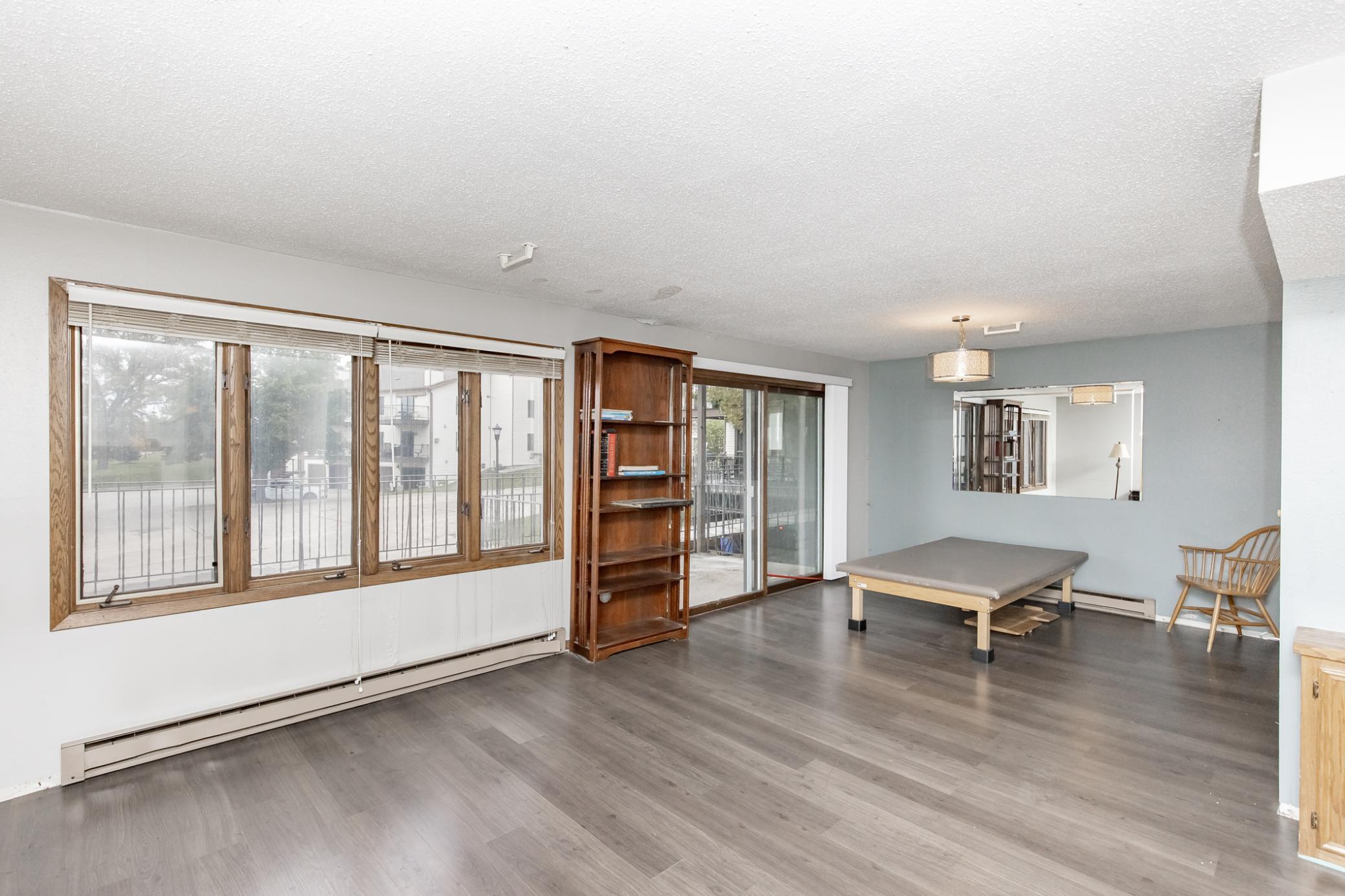 730 Elm Street North, Unit B1 Fargo, ND 58102 - Photo 8 of 51