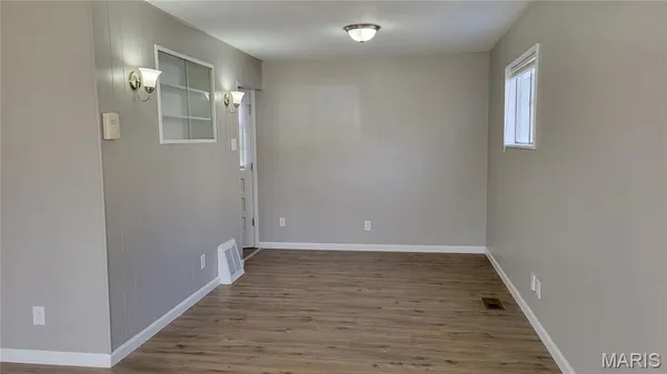 $1,500 | 227 Meadowcrest Drive, Ferguson, MO 63135
