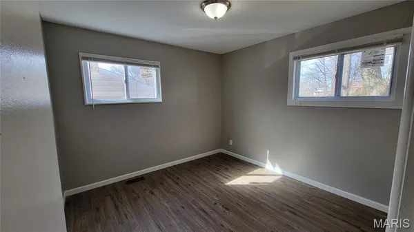 $1,500 | 227 Meadowcrest Drive, Ferguson, MO 63135