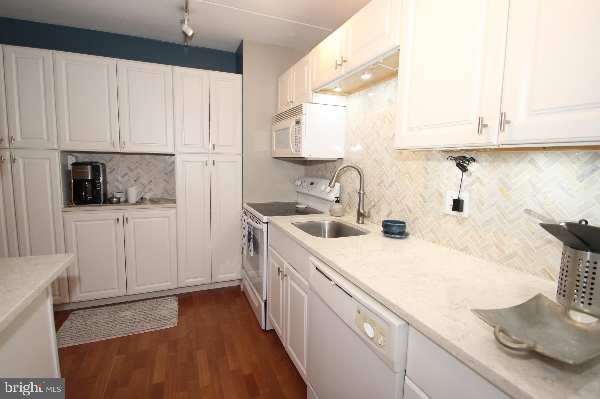 84 Welsh Tract Road, Unit 105 Newark, DE 19713 - Photo 5 of 14 Kitchen