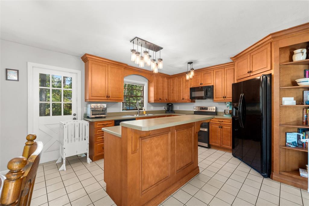 1317 Southwest 98 Street Gainesville, FL 32607 - Photo 16 of 37 Gallery Image 16