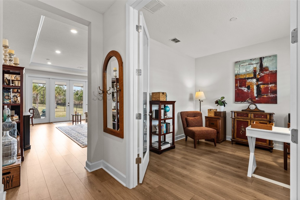93322 Sandown Drive Fernandina Beach, FL 32034 - Photo 14 of 40 a view of a livingroom with furniture and furniture