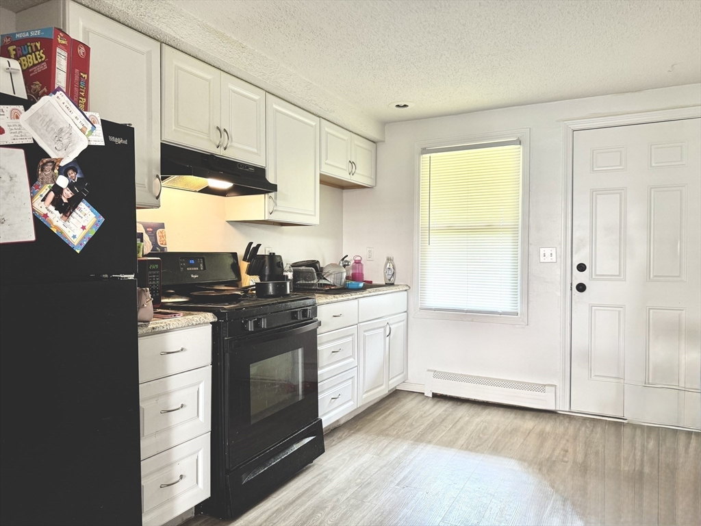 88 Washburn Street Springfield, MA 01107 - Photo 10 of 21 Gallery Image 10
