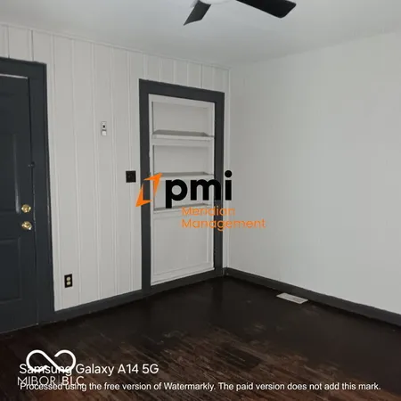 $1,195 | 1619 South Randolph Street, Indianapolis, IN 46203