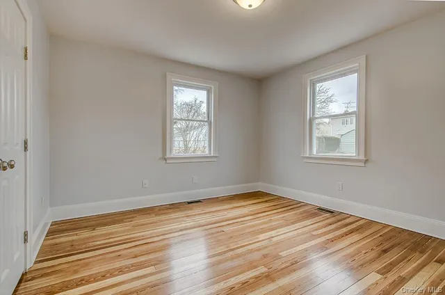 $3,500 | 22 1st Street, Unit 1, Glen Cove, NY 11542