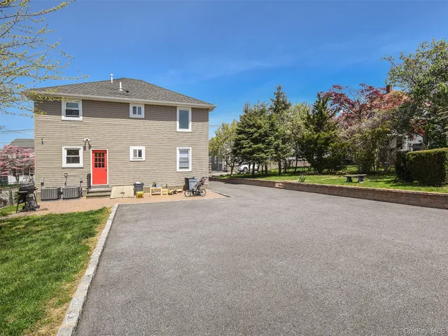 $3,500 | 22 1st Street, Unit 1, Glen Cove, NY 11542