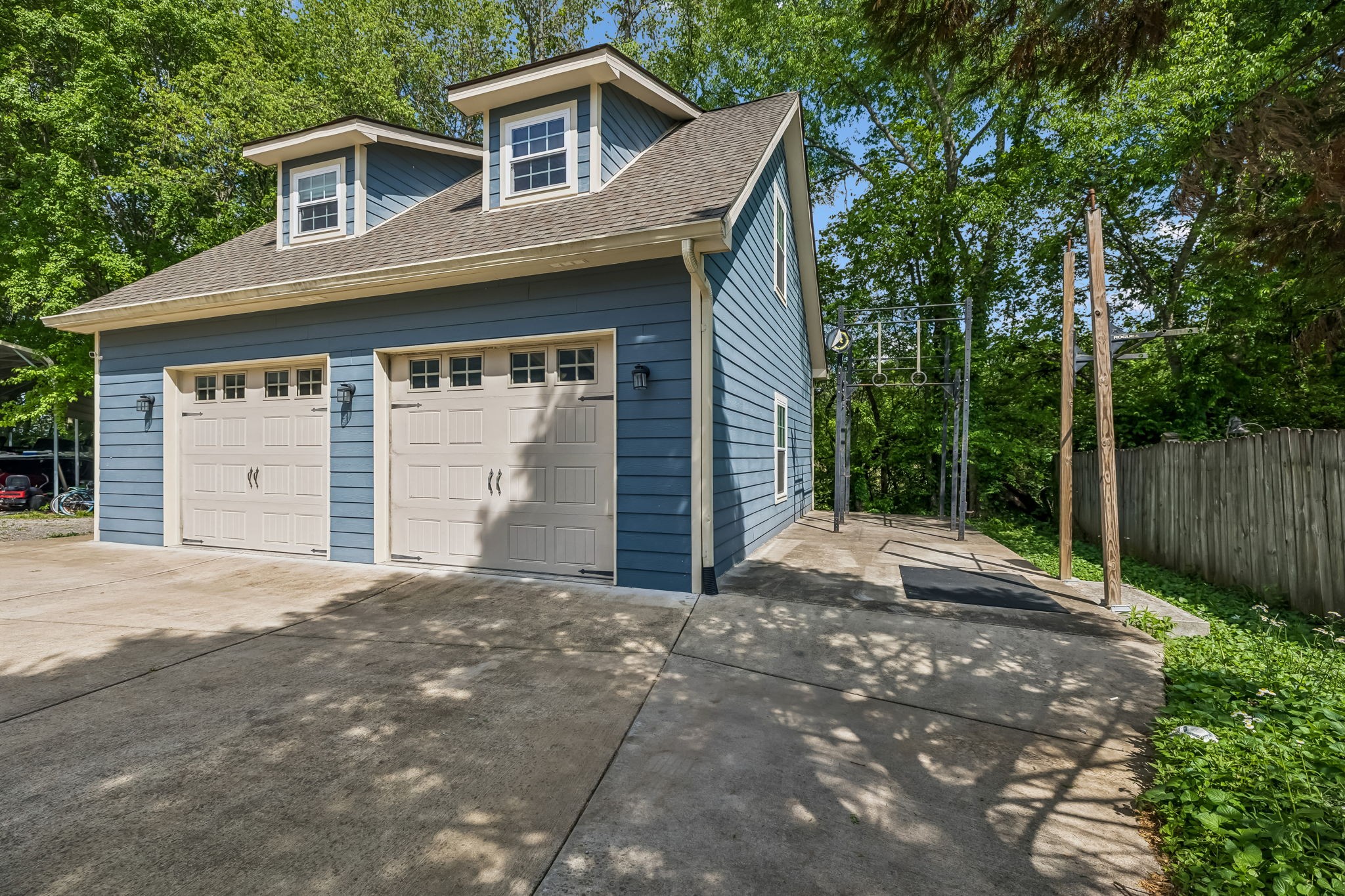3516 Laurel Court Murfreesboro, TN 37129 - Photo 47 of 65 a front view of a house with a yard and garage
