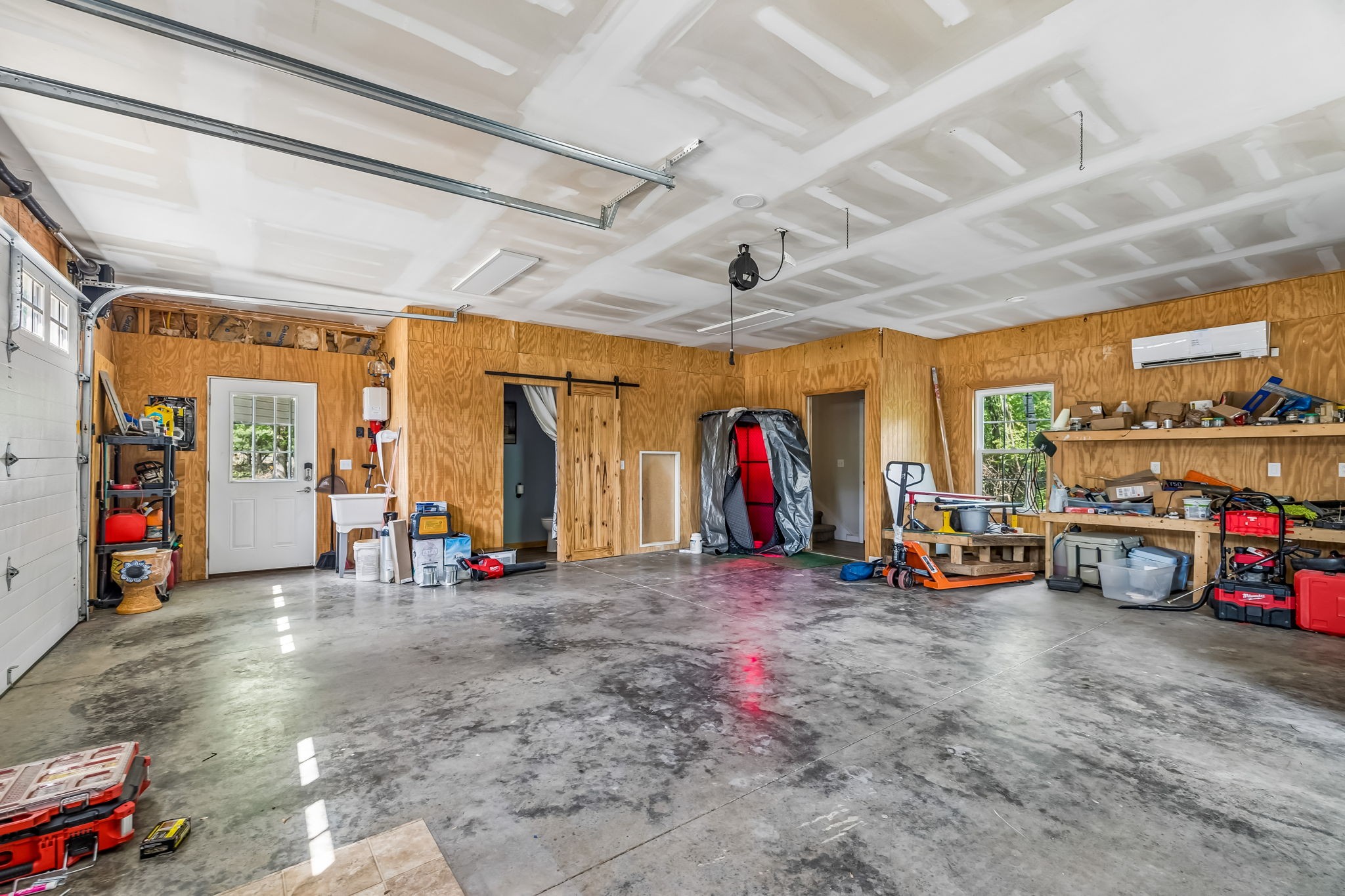3516 Laurel Court Murfreesboro, TN 37129 - Photo 52 of 65 a view of a garage with parked cars