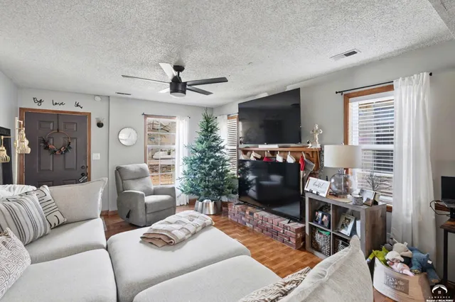 $269,900 | 1432 Stone Meadows Drive, Lawrence, KS 66049