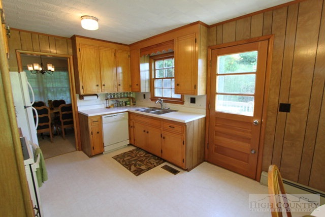 201 Locust Hill Road Boone, NC 28607 - Photo 27 of 27 Gallery Image 27