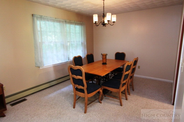 201 Locust Hill Road Boone, NC 28607 - Photo 6 of 27 Gallery Image 6
