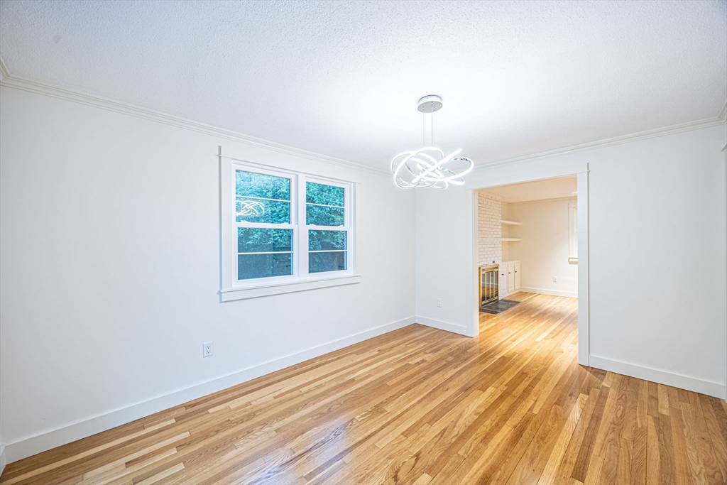 85 Woodland Road Boston, MA 02130 - Photo 6 of 35 Gallery Image 6