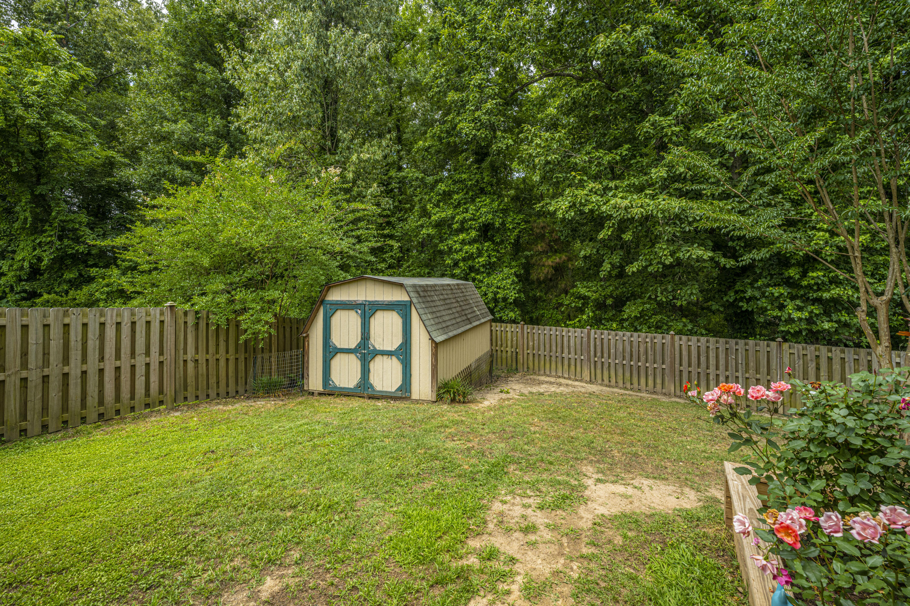 140 Avalon Road Summerville, SC 29483 - Photo 27 of 30 DSC_3222