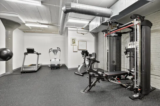 $179,000 | 2929 Chicago Avenue, Unit 1120, Minneapolis, MN 55407