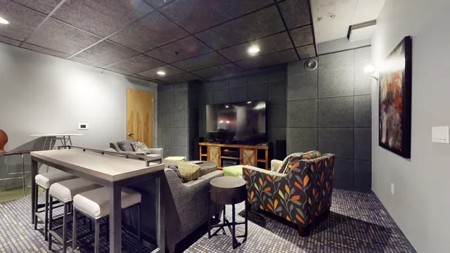 $179,000 | 2929 Chicago Avenue, Unit 1120, Minneapolis, MN 55407