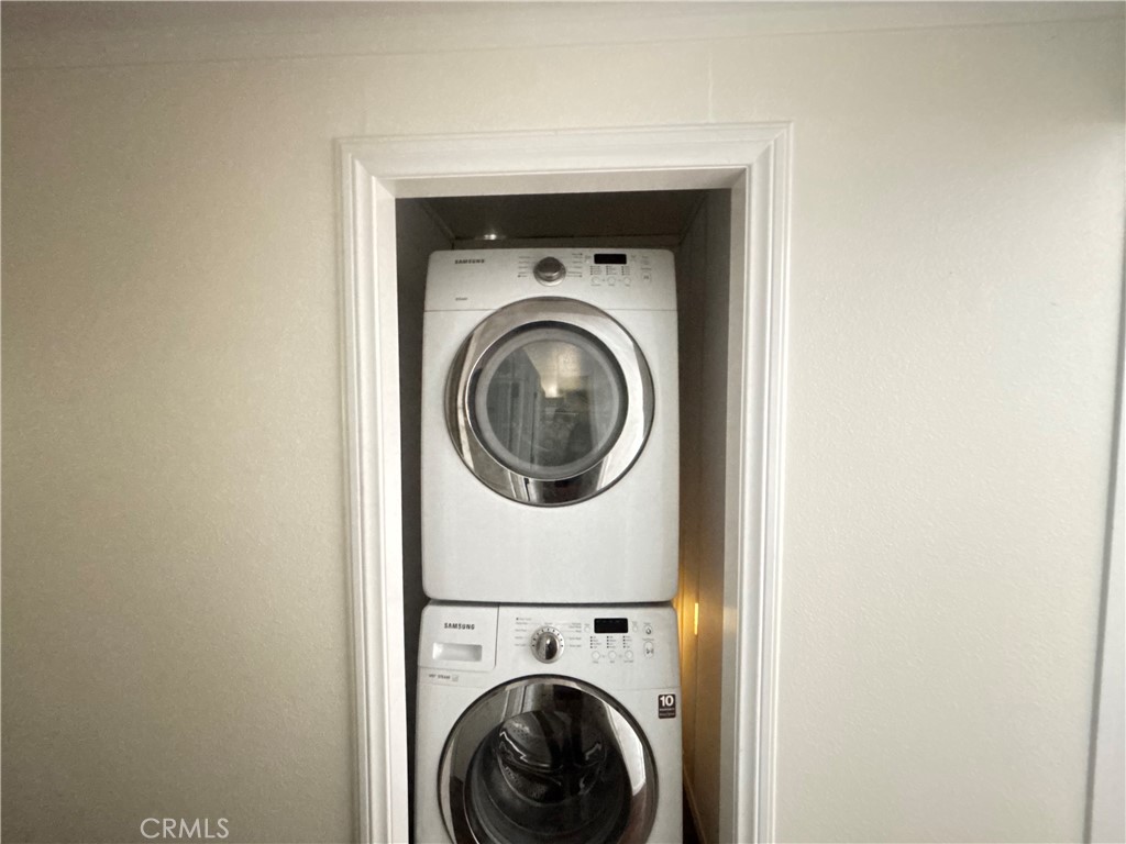 31130 South General Kearny Road, Unit 172 Temecula, CA 92591 - Photo 16 of 49 Washer Dryer