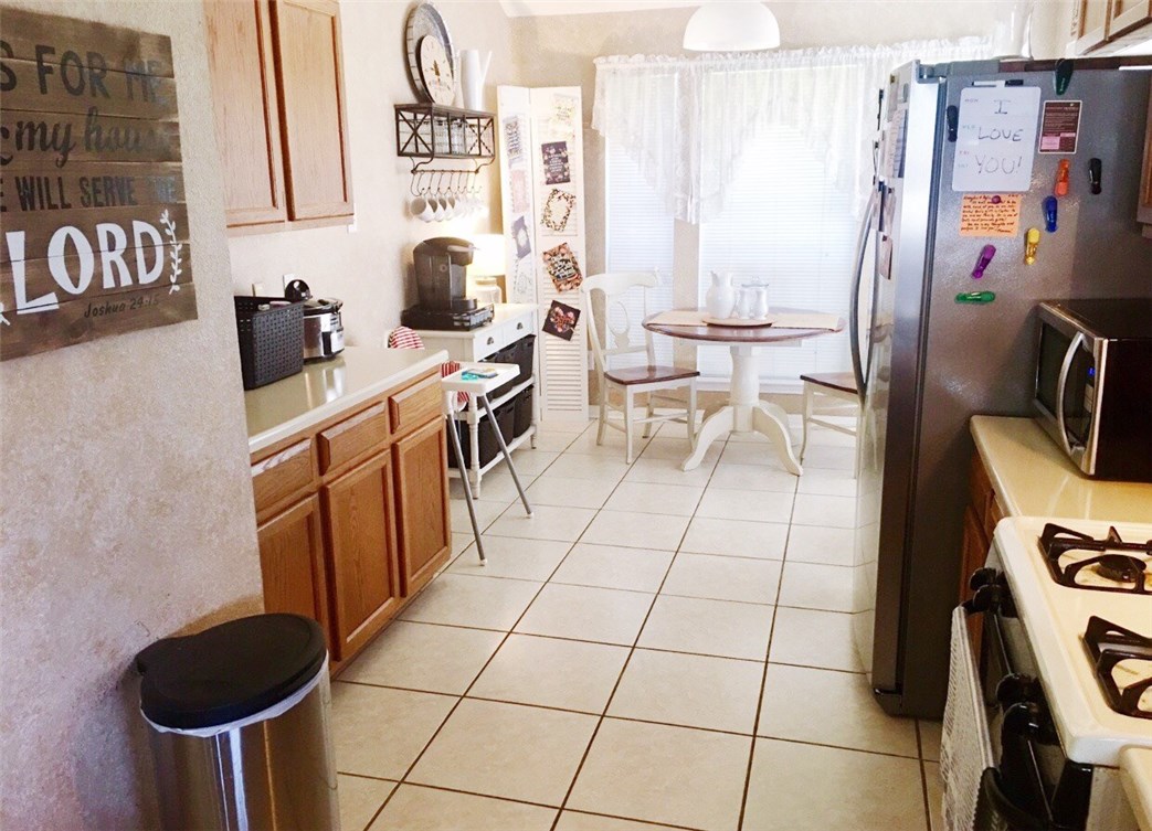 811 Wilderness Path Round Rock, TX 78665 - Photo 9 of 13