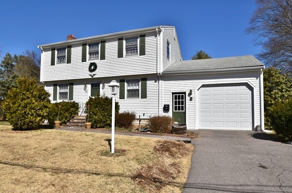 15 Hallowell Road Foxboro, MA 02035 - Photo 1 of 16 Gallery Image 1