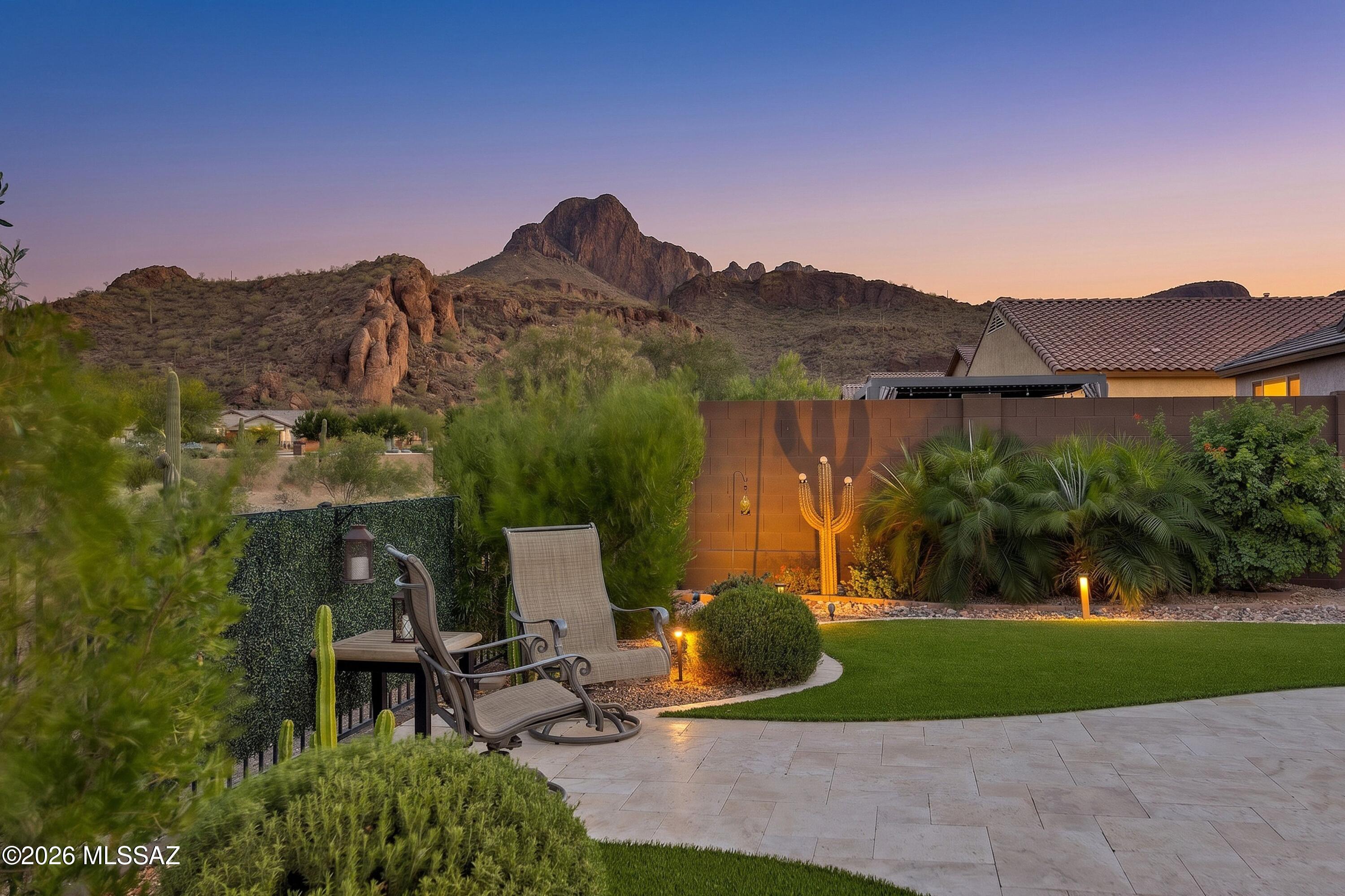 8428 North Lone Ranger Road Tucson, AZ 85743 - Photo 31 of 40