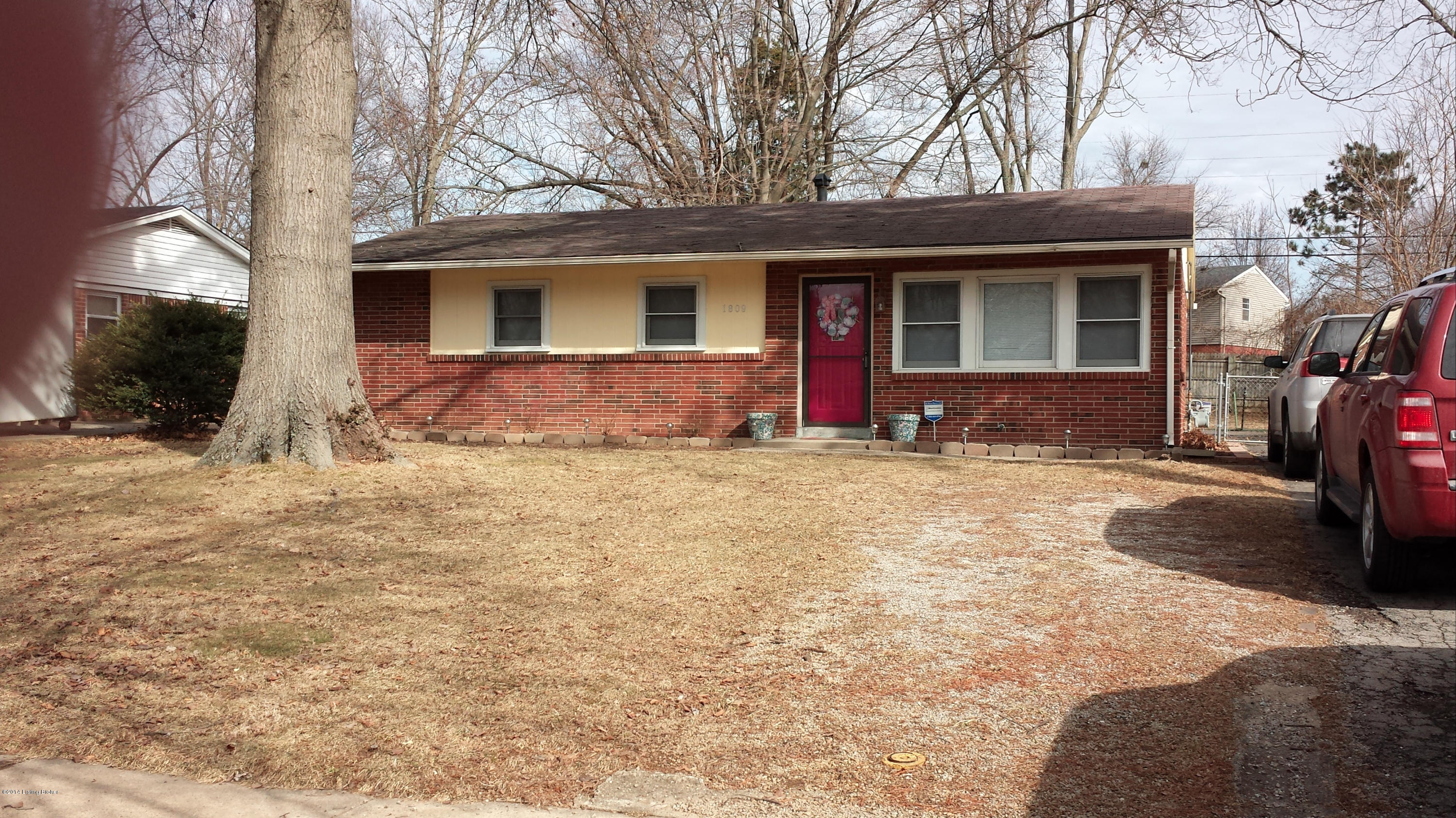 1809 Millgate Road Louisville, KY 40223 - Photo 1 of 26 20140201_134121