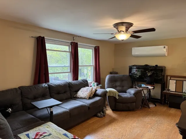 $380,000 | 100 Narrow Lane, Phillipston, MA 01331