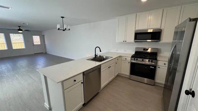 $1,795 | 14881 North Ascot Bnd Circle, Conroe, TX 77306