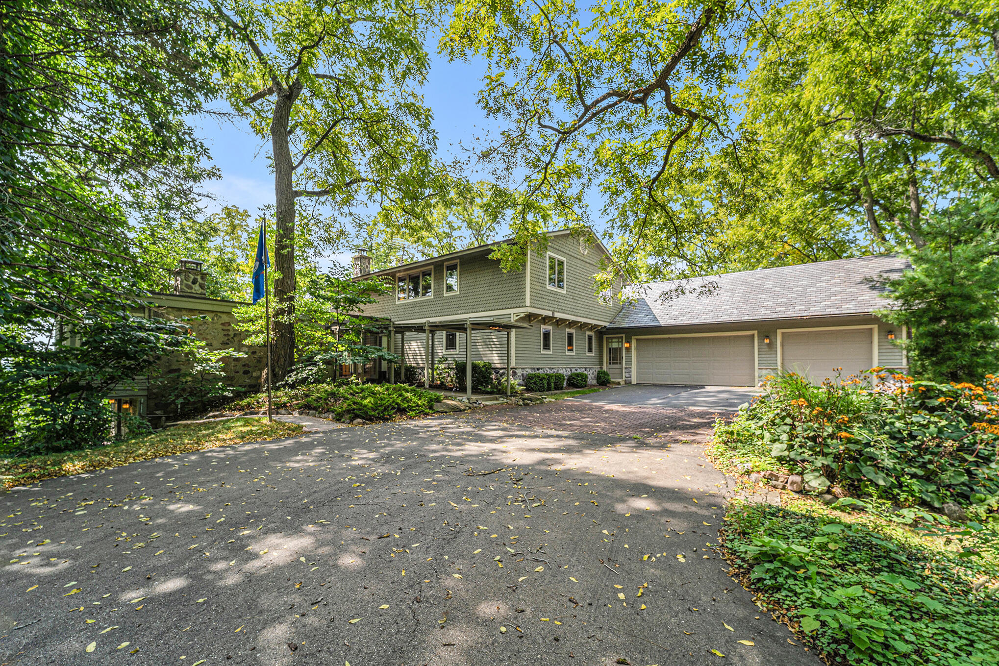 281 Corrie Road Ann Arbor, MI 48105 - Photo 4 of 120 004_dsc04296