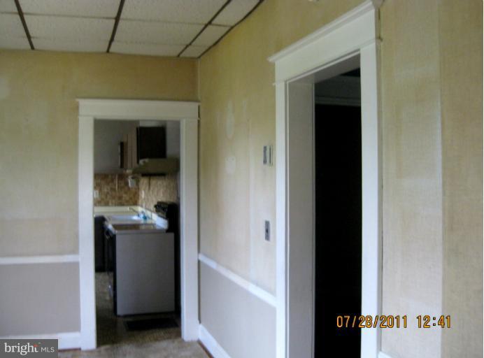 512 Back River Neck Road Essex, MD 21221 - Photo 20 of 28 Dining Room toward kitchen