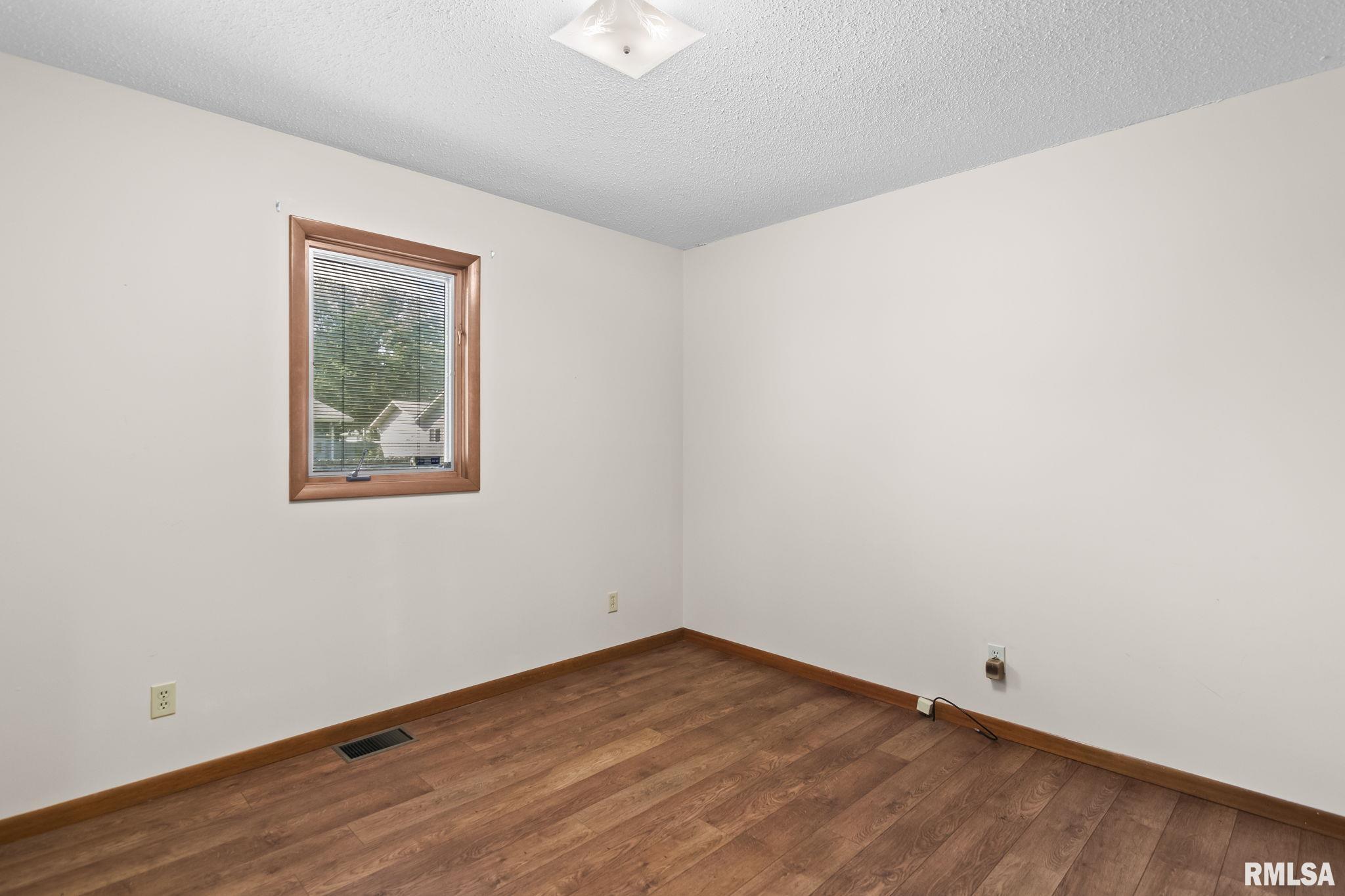 3205 Ivyton Drive Springfield, IL 62704 - Photo 31 of 41